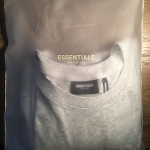 FEAR OF GOD ESSENTIALS T-Shirt (FW19) Heather Grey